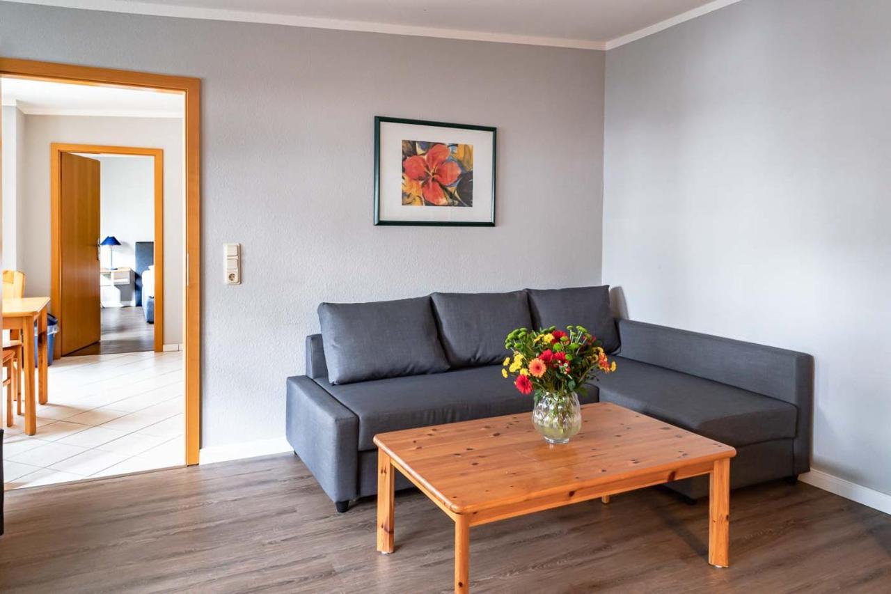 Apartmenthaus Chrischanshof Rostock Exterior photo