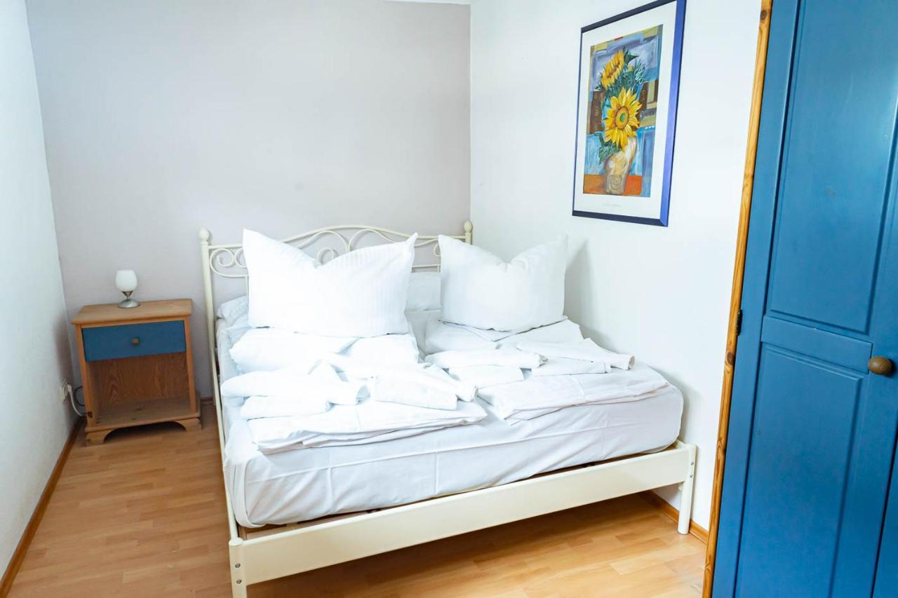 Apartmenthaus Chrischanshof Rostock Exterior photo